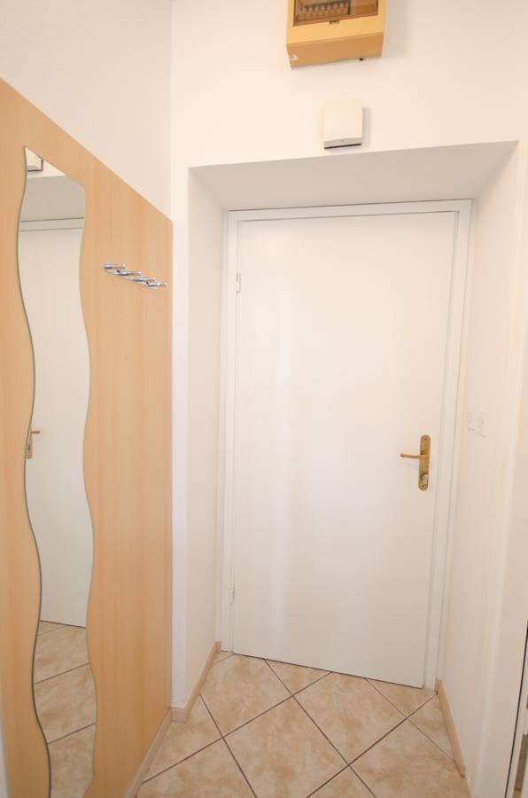 Apartment Trzaska With Free Parking Ljubljana Exteriör bild